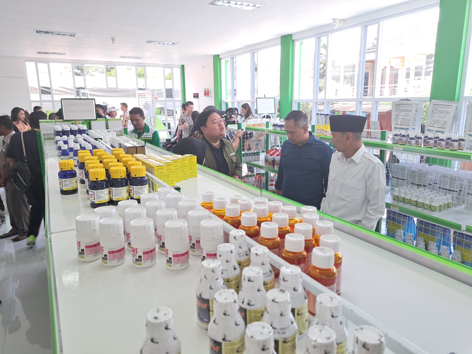 OPENING: Arto Mart Co Managed with CROWDE di Adikarto, Muntilan, Kabupaten Magelang resmi dibuka. (ISTIMEWA)