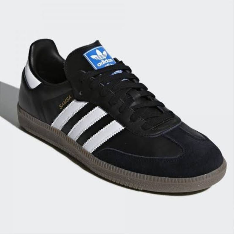 Adidas Sambas yang kerap dipakai Jennie Blackpink. (Istimewa)