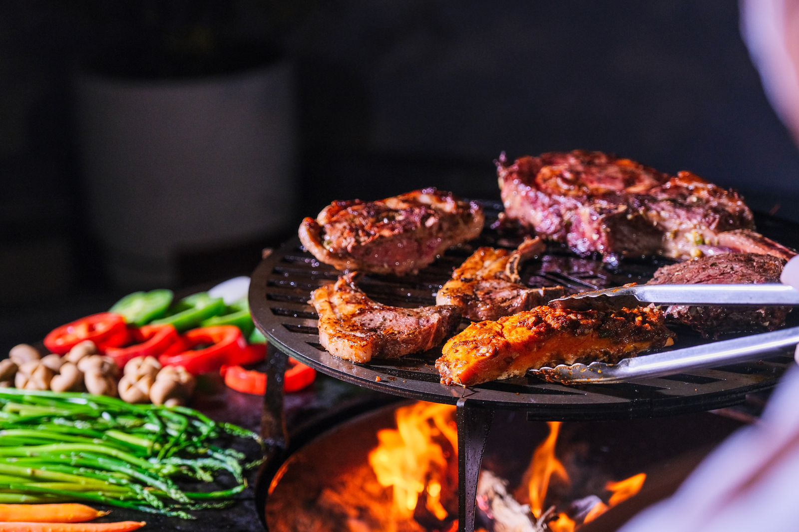 LEZAT: Naicla Steak & Grill mengusung tema &ldquo;a la plancha&rdquo;, yang merupakan metode klasik memasak daging. (ISTIMEWA)
