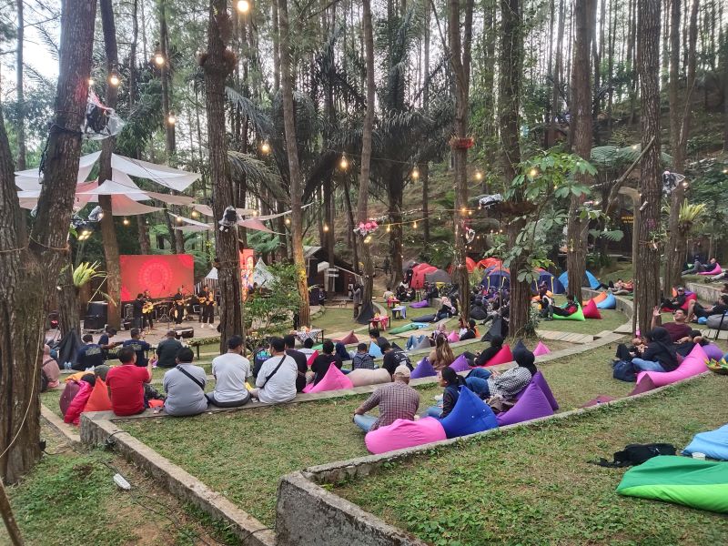 INTIMATE: Suasana konser Java Blues and Roots Festival 2023 di Glam JIHAN ARON VAHERA/RADAR PURWOREJO