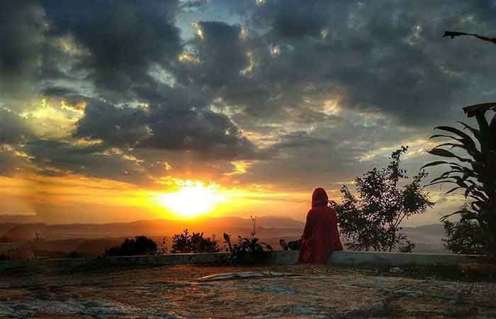 Dokumen pengelola Gunung Gambar