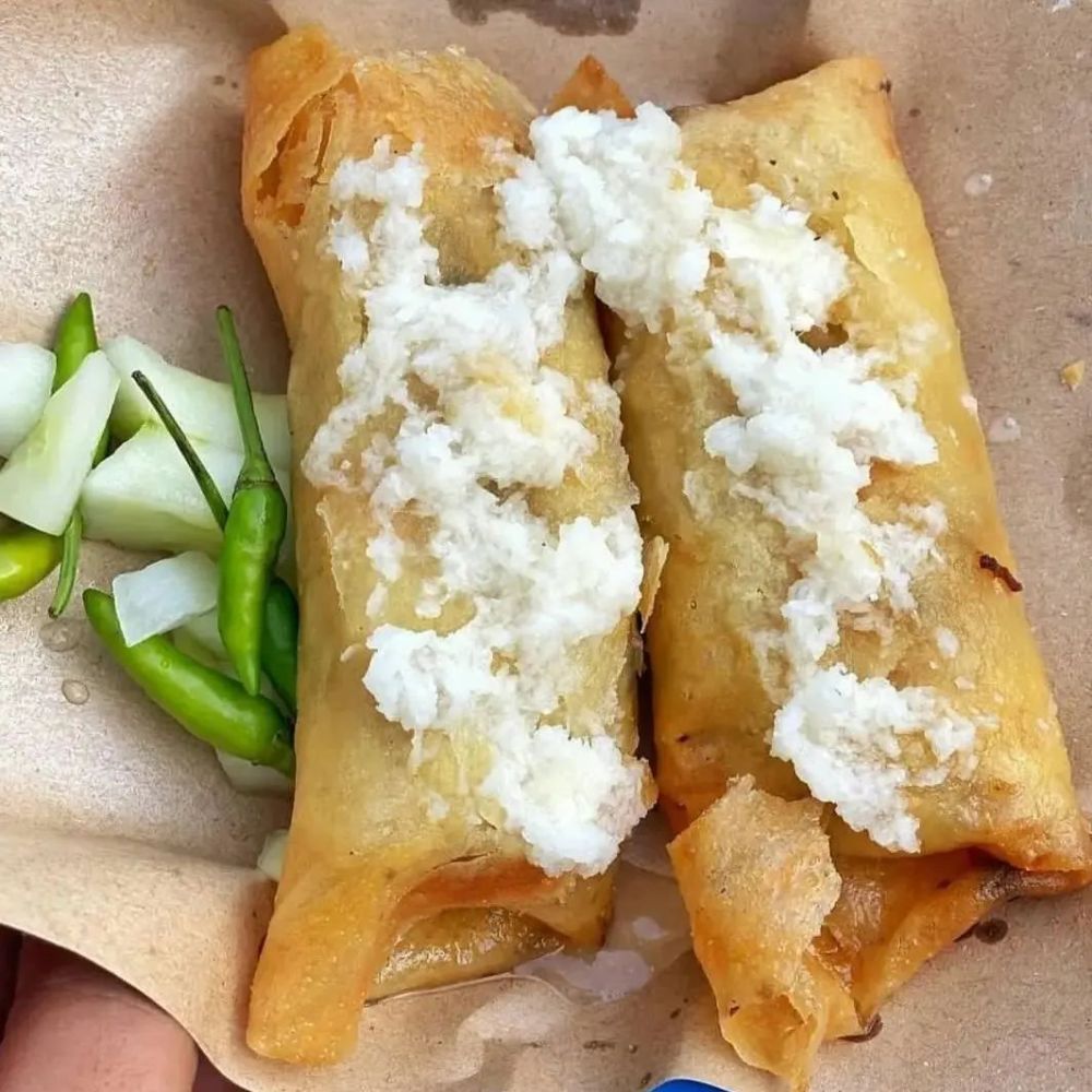 Lumpia.