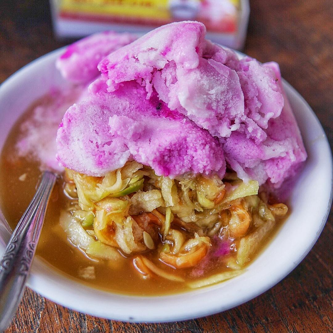 Rujak Es Krim.