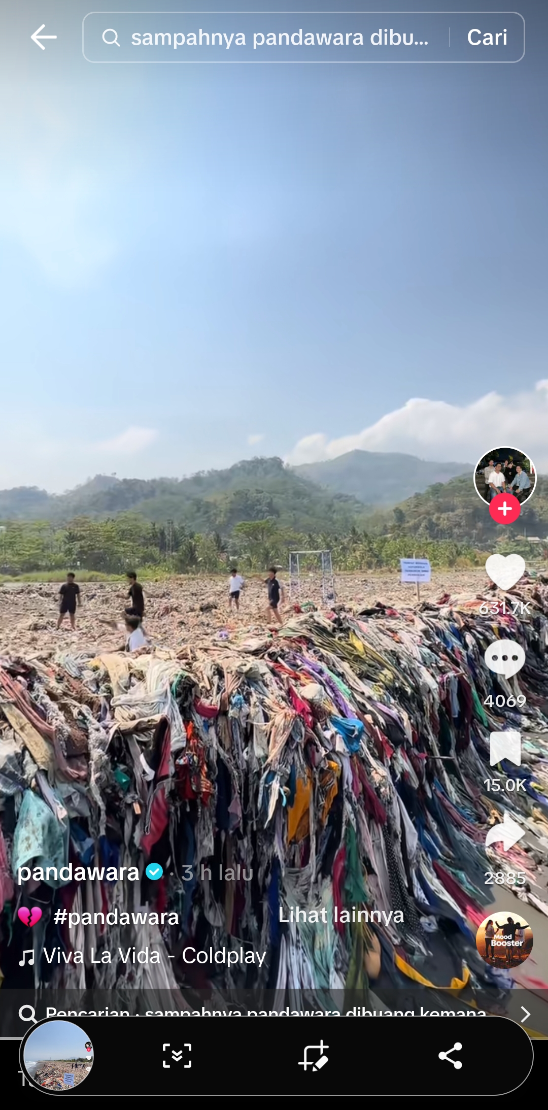Suasana Pantai Cibutun Loji, Kabupaten Sukabumi, Jawa Barat, pantai lautan sampah yang sedang viral di TikTok. (Tiktok/@Pandawara)