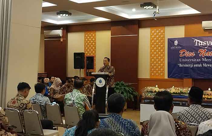 OPTIMISTIS: Rektor UMBY Agus Slamet pada acara Dies Natalis ke-37 di Kampus Satu UMBY (2/10/23).