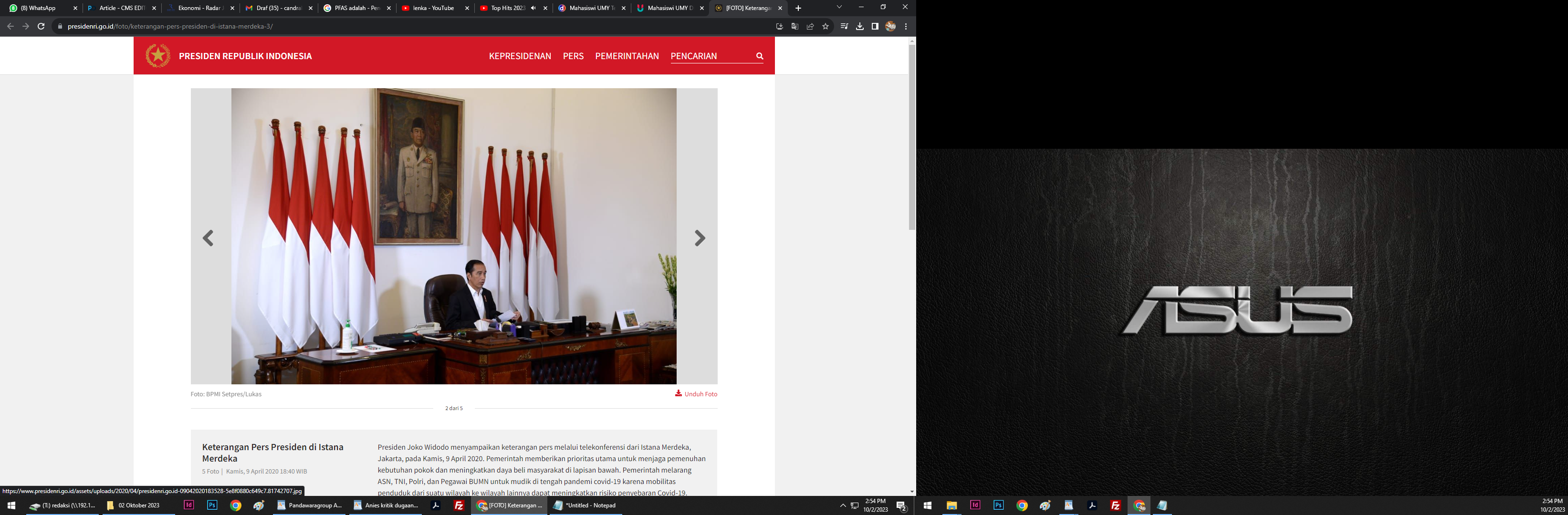 Presiden Jokowi di meja kerjanya. (www.presidenri.go.id)