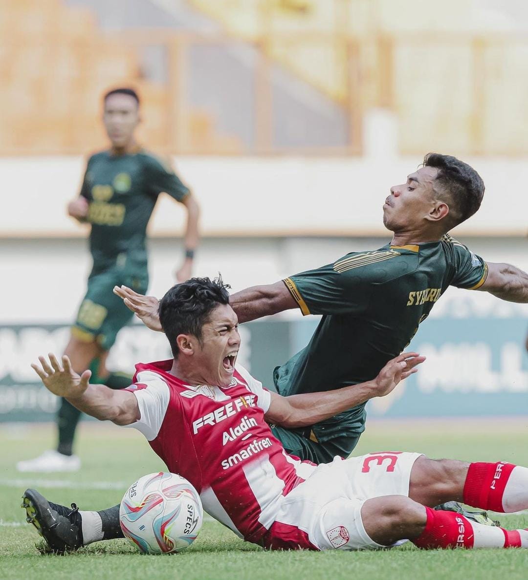DRAW: Persikabo 1973 imbang melawan Persis Solo pada lanjutan BRI LIGA 1 pekan ke-15 di Stadion Wibawa Mukti Cikarang. (Dok Persis Solo)
