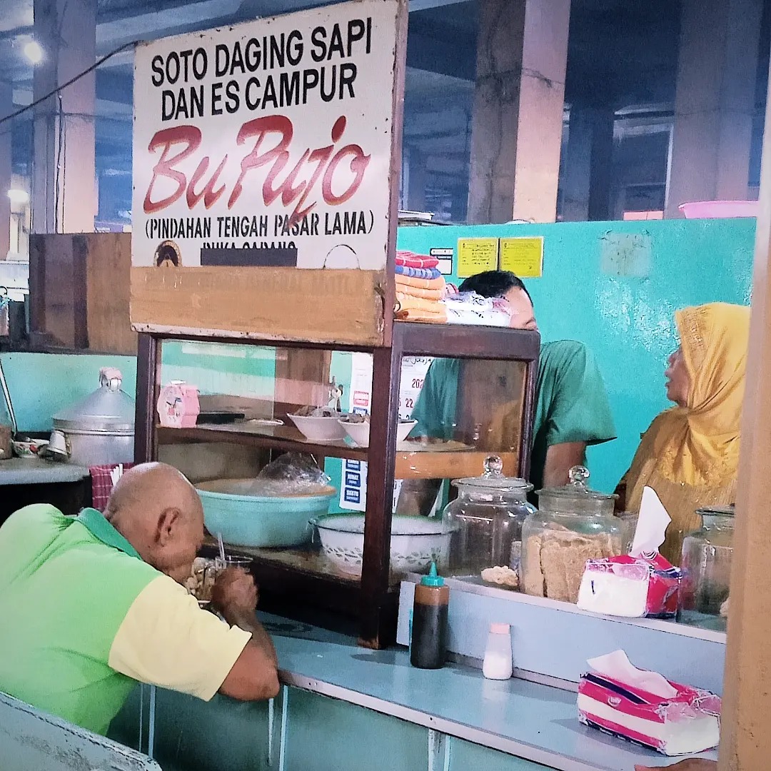 Soto Daging Bu Pudjo di Lantai 2 Pasar Bringharjo