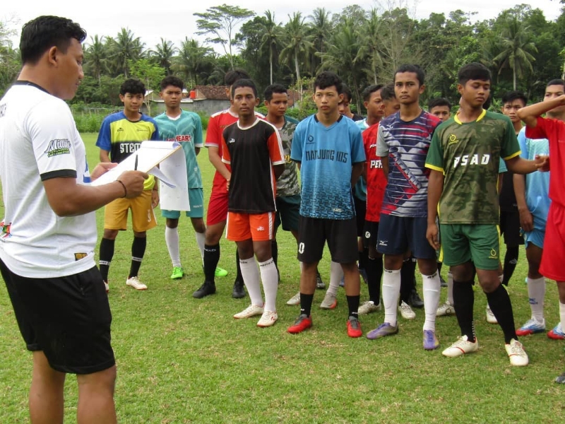 FOKUS : PS Ebod Jaya yang merupakan klub asal Kebumen intens latihan sebelum bertanding pada Piala Soeratin. (Istimewa)