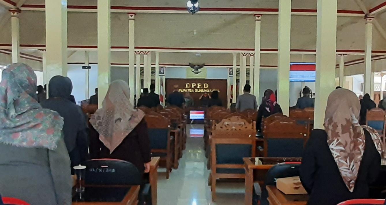 KUORUM: Rapat paripurna jawaban Bupati Gunungkidul Sunarya atas pemandangan umum fraksi-fraksi di Bangsal Sewokoprojo, Wonosari Jumat (13/10).