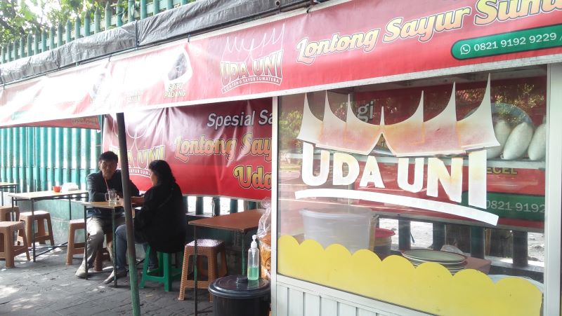 Lontong Sayur Uda Uni