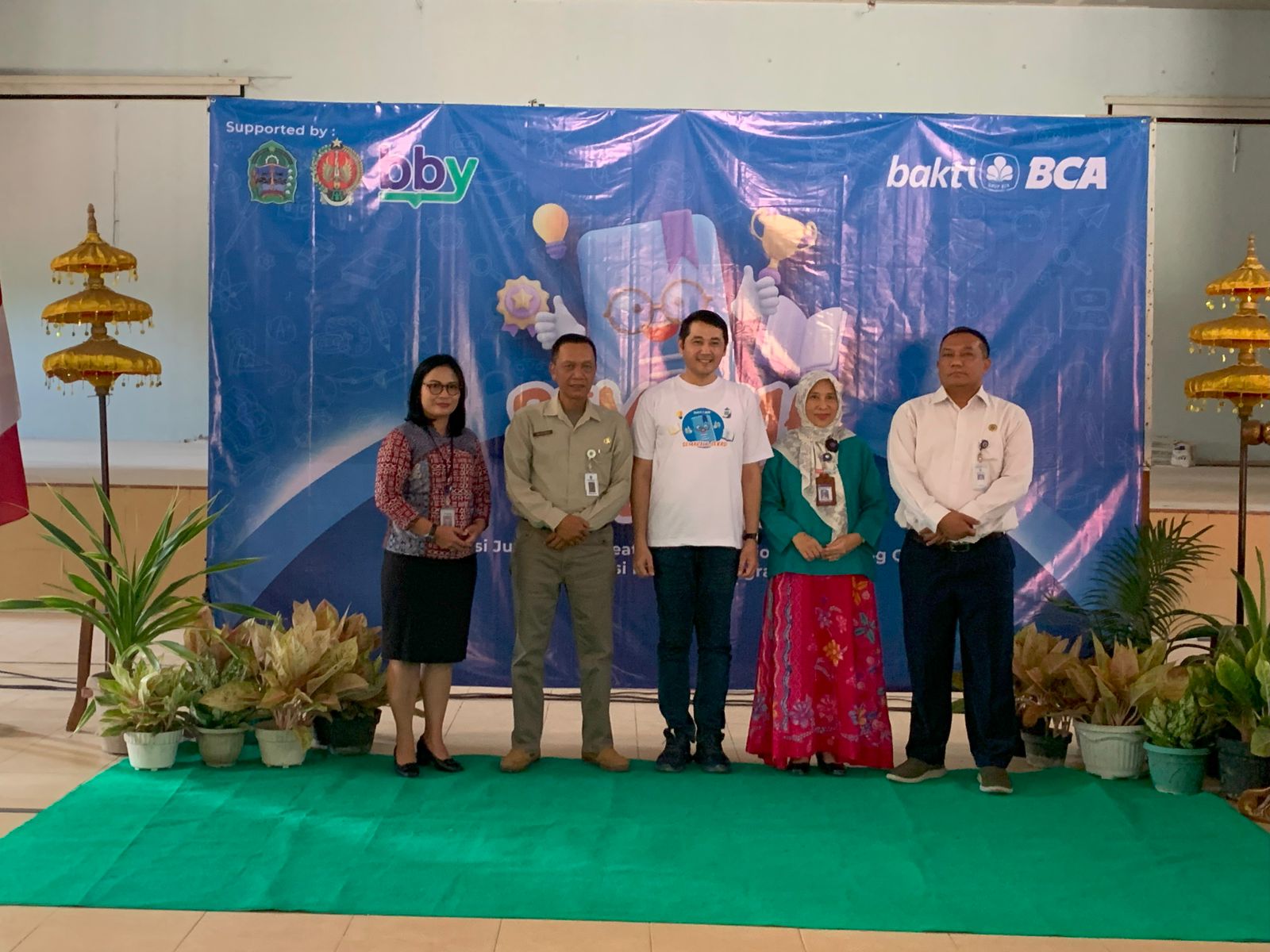 LITERASI: PT Bank Central Asia Tbk (BCA) melalui program CSR di bawah payung Bakti BCA menghadirkan program Semarak Literasi. (ISTIMEWA)