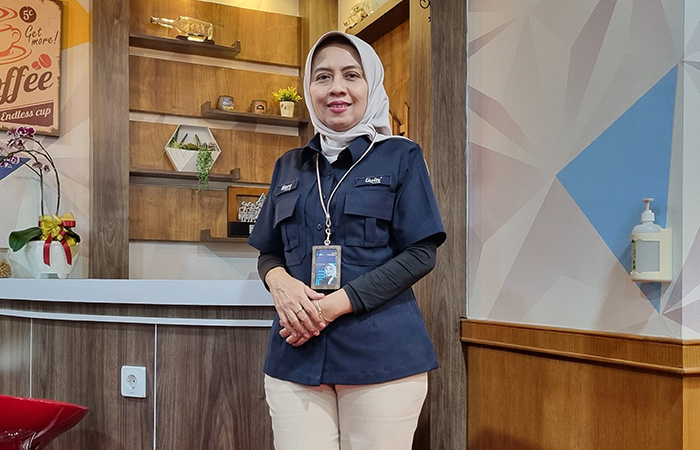 PULANG KAMPUNG: Area Head Bank Mandiri Jogjakarta Evi Martiani&nbsp;akhirnya kembali ke kota kelahirannya untuk melanjutkan karirnya. FAHMI FAHRIZA/RADAR JOGJA