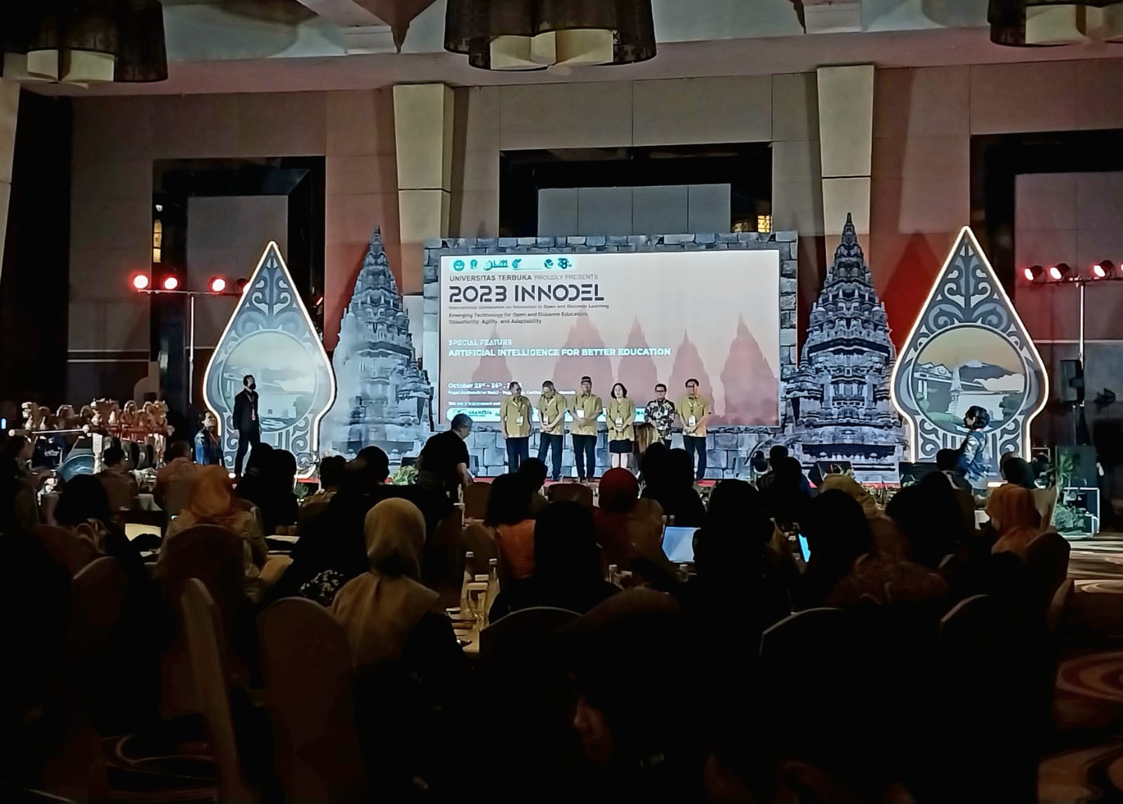 EFEKTIF: Pembukaan 3rd International Conference on Innovation in Open and Distance Learning (INNODEL 2023). (Wulan Yanuarwati/Radar Jogja)