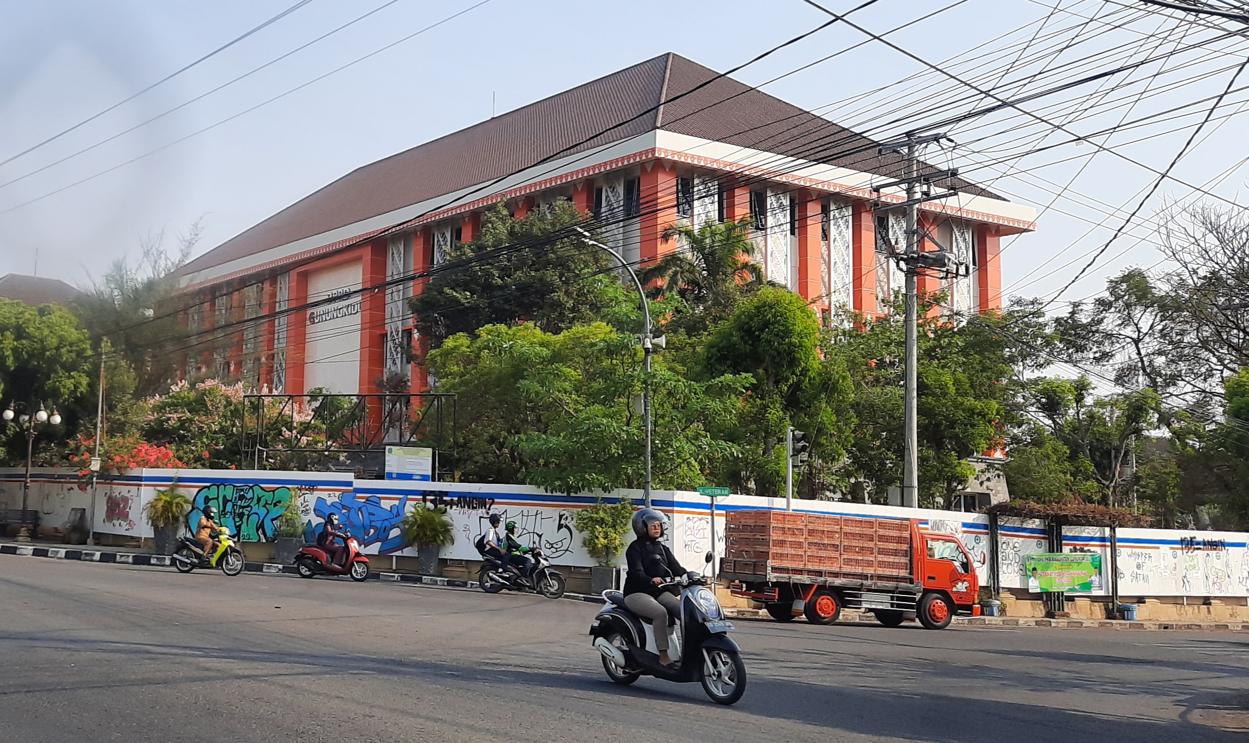 MEGAH - Kondisi terkini pembangunan fisik gedung DPRD Gunungkidul telah selesai dan telah diserahterimakan (23/10/23).GUNAWAN/RADAR JOGJA
