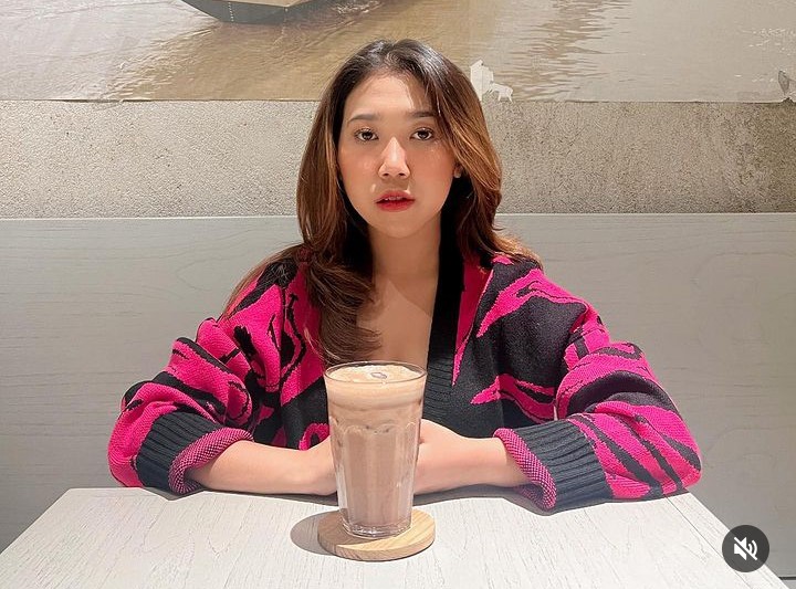 instagram @kikysaputri