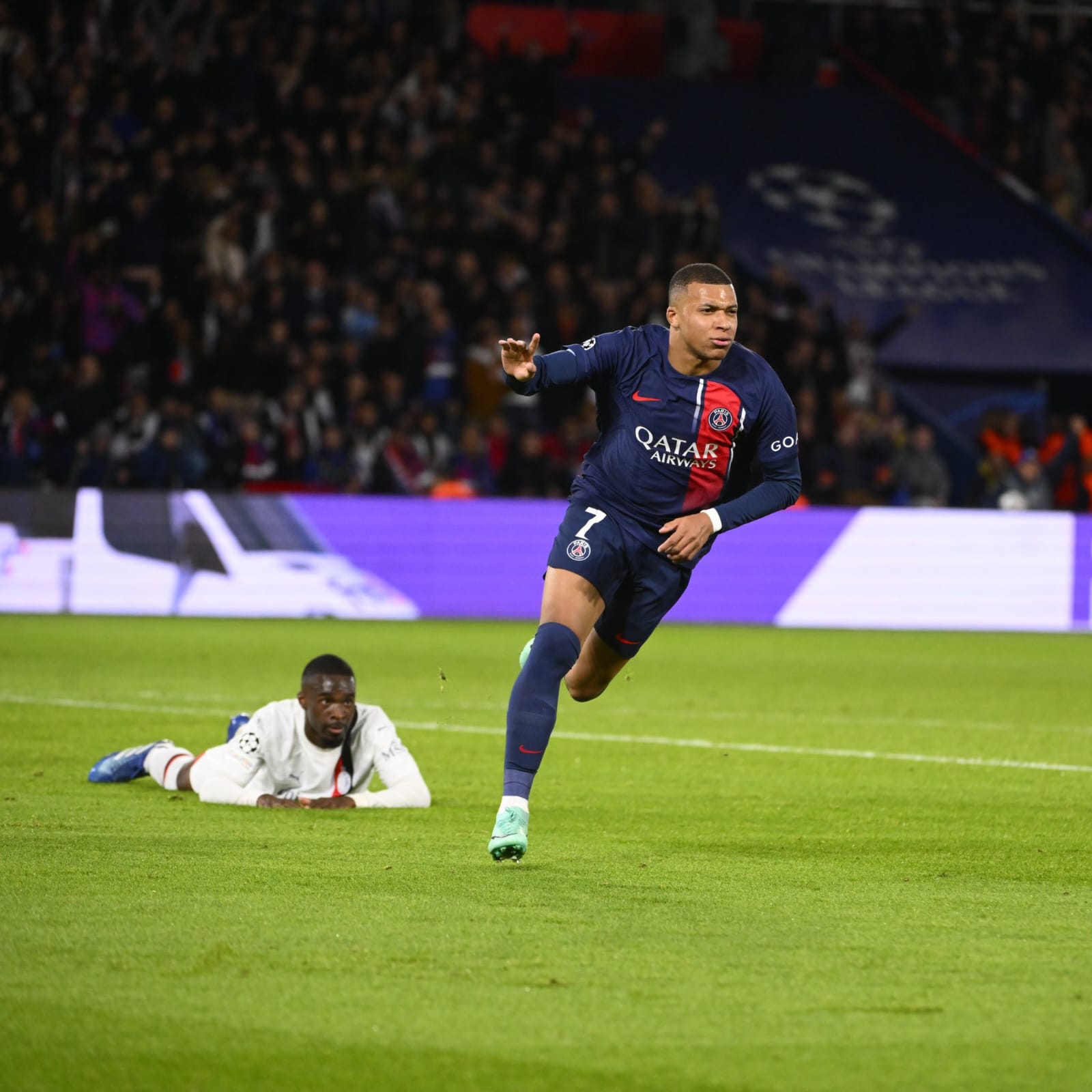 Selebrasi Mbappe setelah mencetak gol ke gawang klub favoritnya (sumber foto X resmi @PSG_inside)