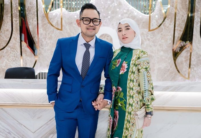 Selebgram Juragan 99 Ikut Trade Expo Indonesia 2023,&nbsp;Unggah Ilustrasi Pria Gali Tanah 10 Meter Cari Emas