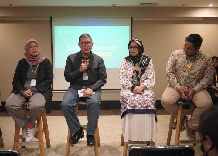 Kalis Mardiasih, Lukman Hakim Saifuddin, Siti Rofiah, dan Muhammad Abie Zaidannas Suhud memberikan keterangan kepada pers.
