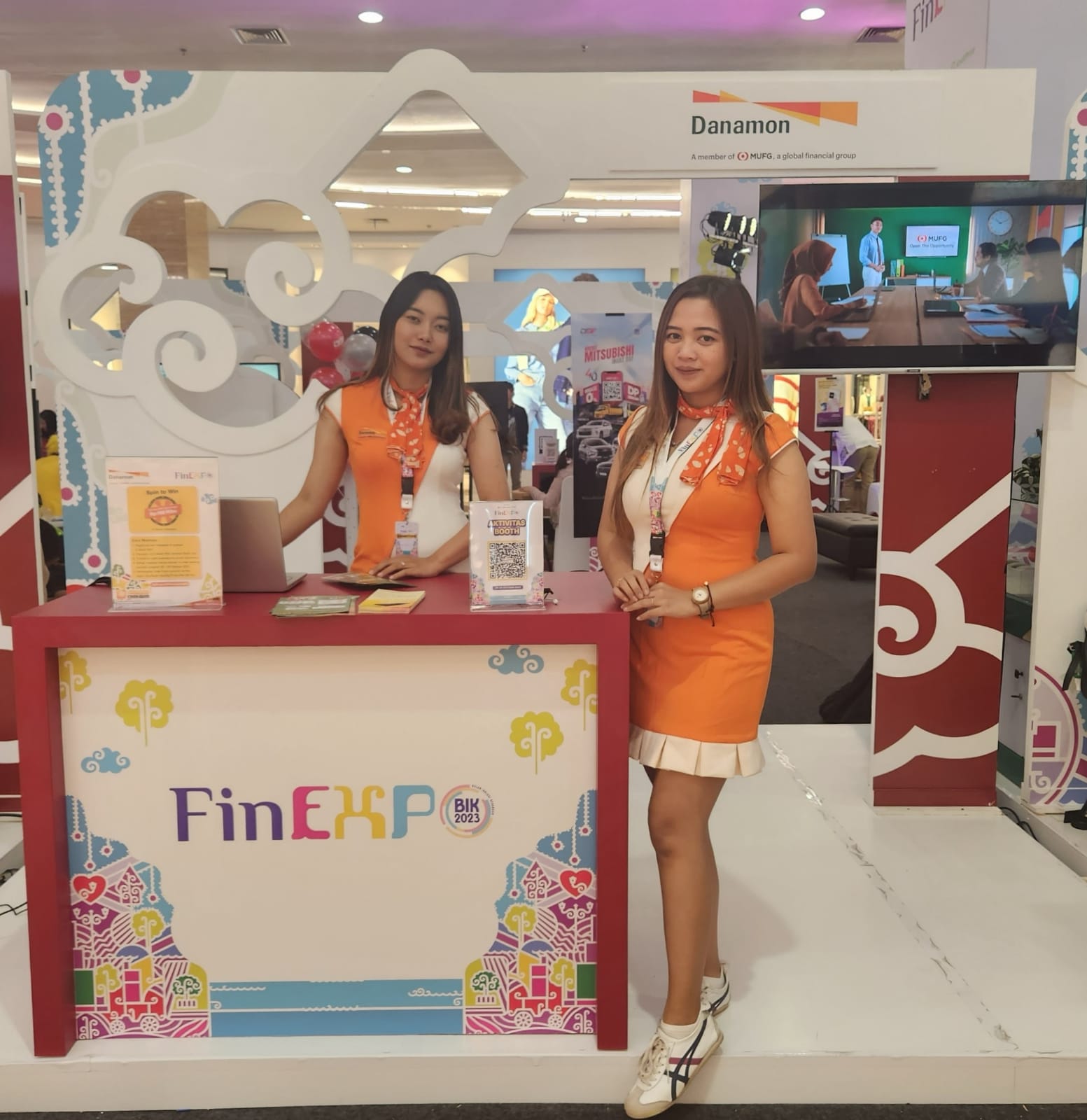 EXPO: PT Bank Danamon Indonesia Tbk (&ldquo;Danamon&rdquo;) bersama dengan PT Adira Dinamika Multi Finance, Tbk (&ldquo;Adira Finance&rdquo;) dan didukung oleh MUFG Bank Ltd. (MUFG) ikut dalam FinEXPO. (ISTIMEWA)