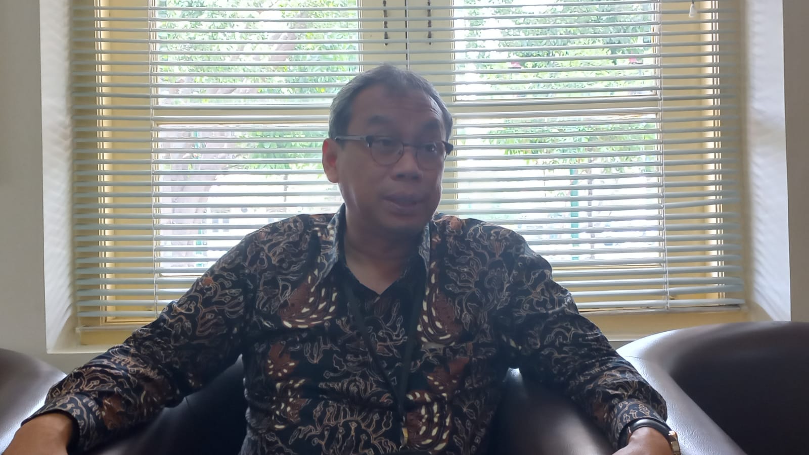 DAMAI: Kepala Bakesbangpol DIY Dewo Isnu Broto Imam Santoso. (Winda A.I. Puspita/Radar Jogja)