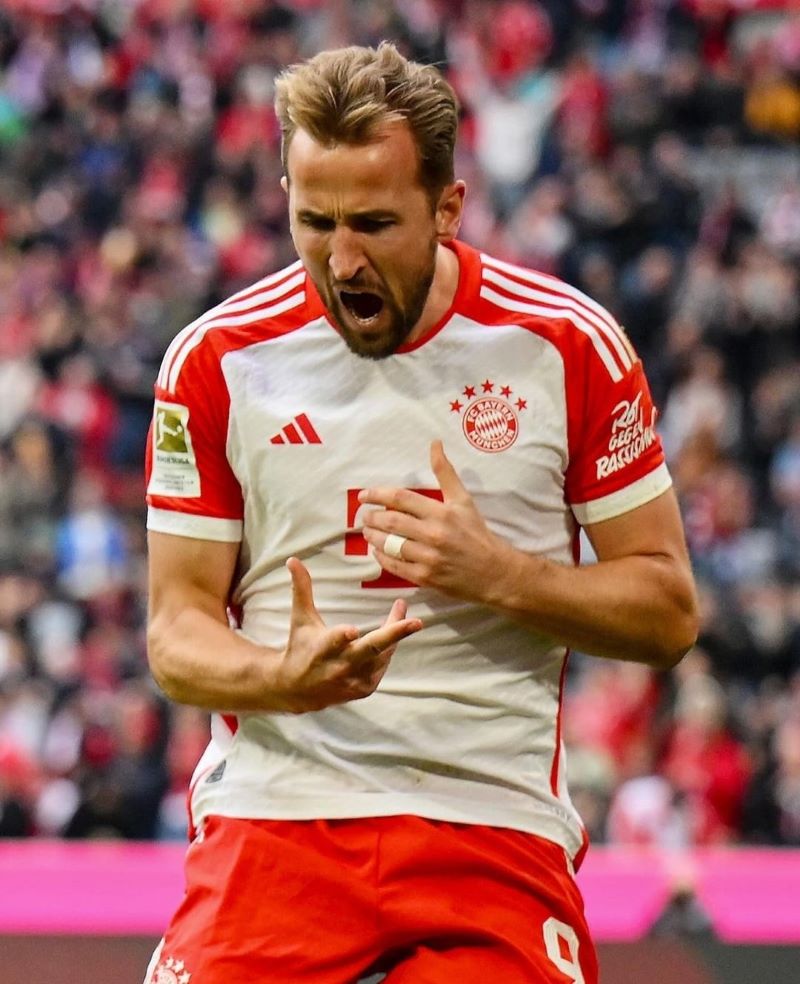 SUKSES: Harry Kane sukses catatkan hattrick kala Bayern Munich Bantai Darmstadt 8-0