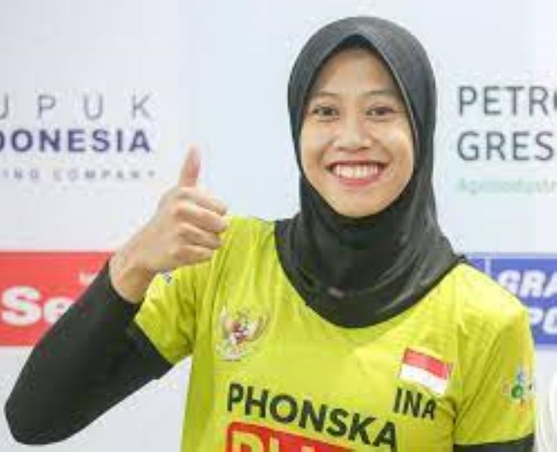 Megawati pevoli hijab pertama asal Indonesia (jawapos.com)