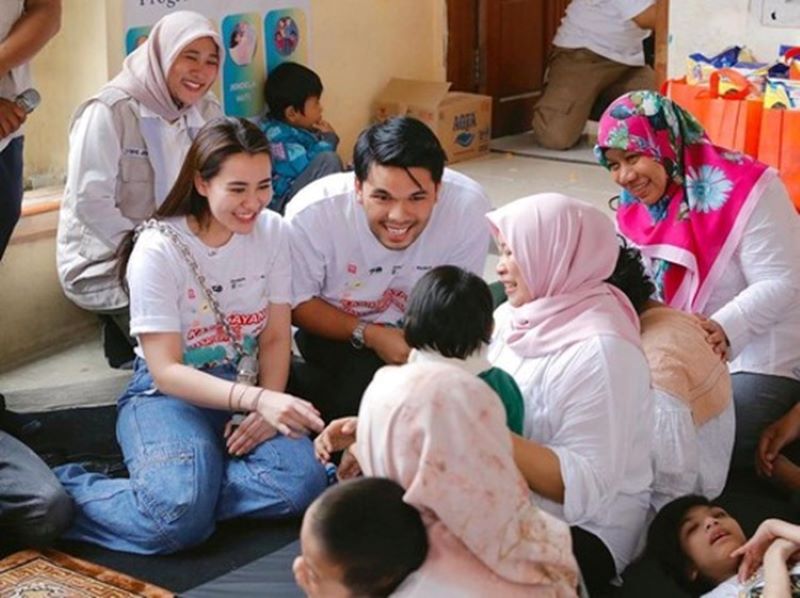 Kebersamaan Thariq halilintar dan Aaliyah Massaid. (insertlive.com)