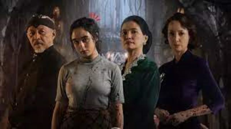 5 Rekomendasi Film Horor Indonesia Cocok Ditonton Saat Halloween sumber gambar orami
