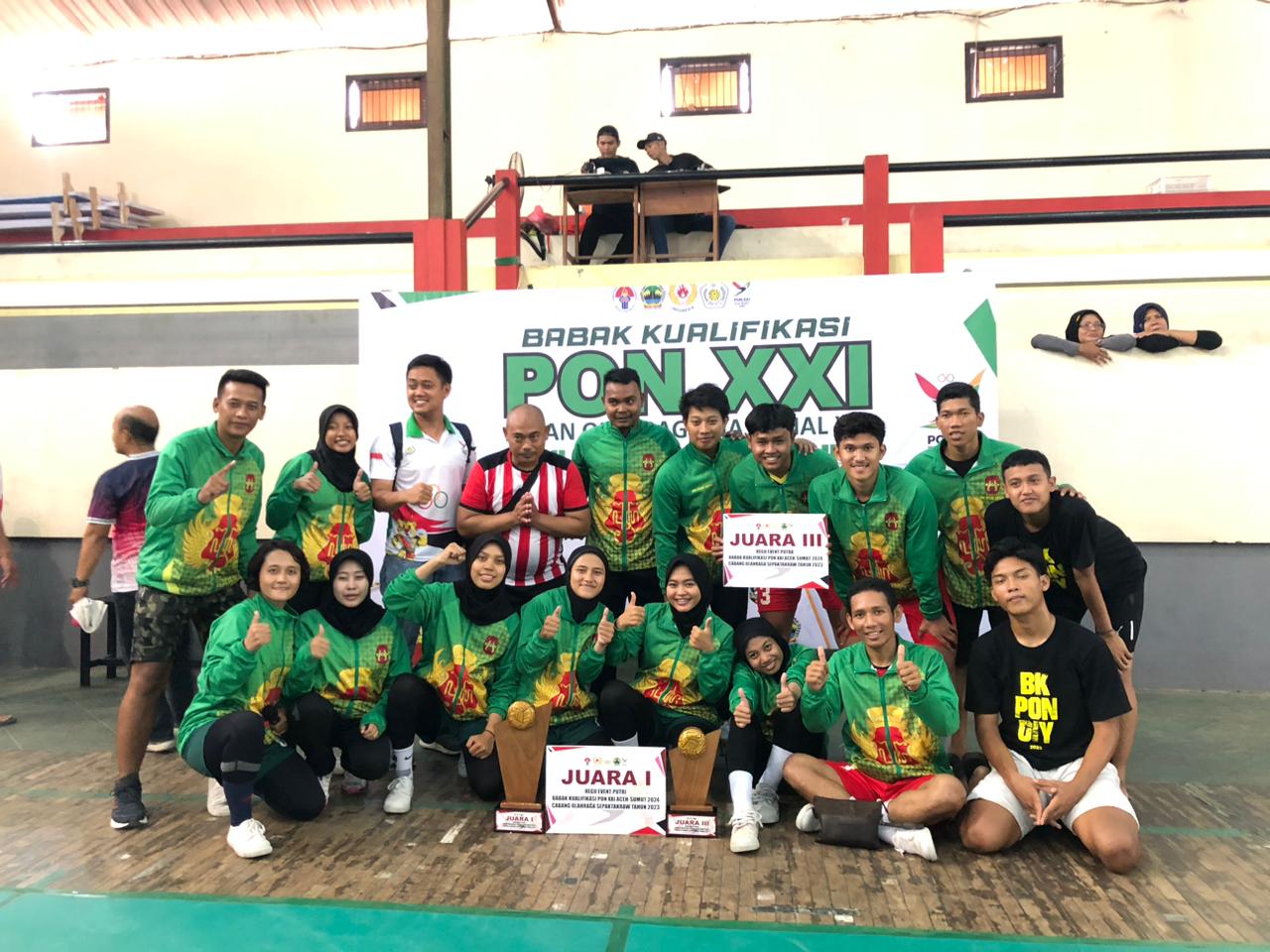 PRESTASI: Tim putri sepak takraw DIY usai tampil dalam Babak Kualifikasi Pekan Olahraga Nasional (BK PON) yang diselenggarakan di GOR Welahan Jepara. (Dok PSTI DIY)