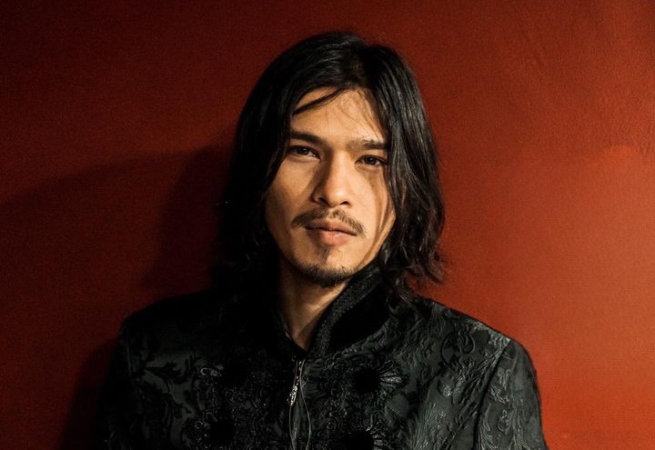 instagram @virzhaofficial