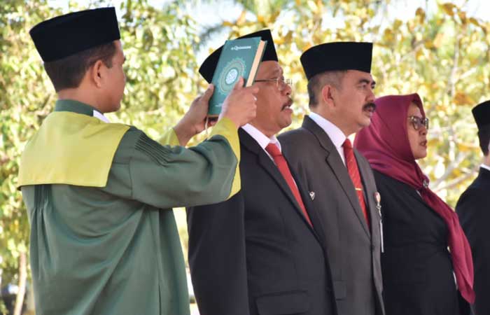 ROTASI JABATAN : Sekda Kebumen Ahmad Ujang Sugiyono dirotasi usai menjabat hampir lima tahun. (PROKOPIM KEBUMEN UNTUK RADAR KEBUMEN)