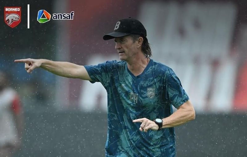 Pieter Huistra, terus lakukan persiapan jelang matchday ke-18 BRI Liga 1 menghadapi Persik Kediri.