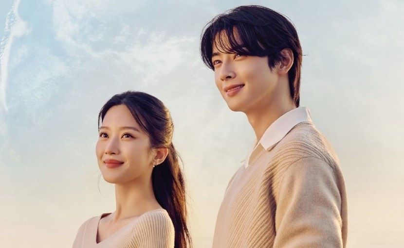 Moon Ga Young Bagikan Foto Kebersamaan dengan Cha Eun Woo. (Instagram Moon Ga Young)