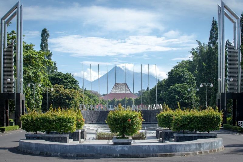 kampus UGM sumber ugm.ac.id