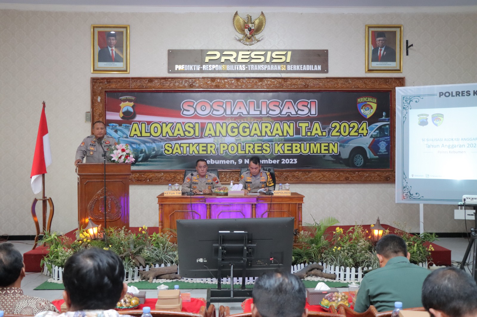 PAPARAN : Kapolres Kebumen AKBP Burhanuddin memaparkan alokasi anggaran yang diterima Polres Kebumen pada tahun 2024.