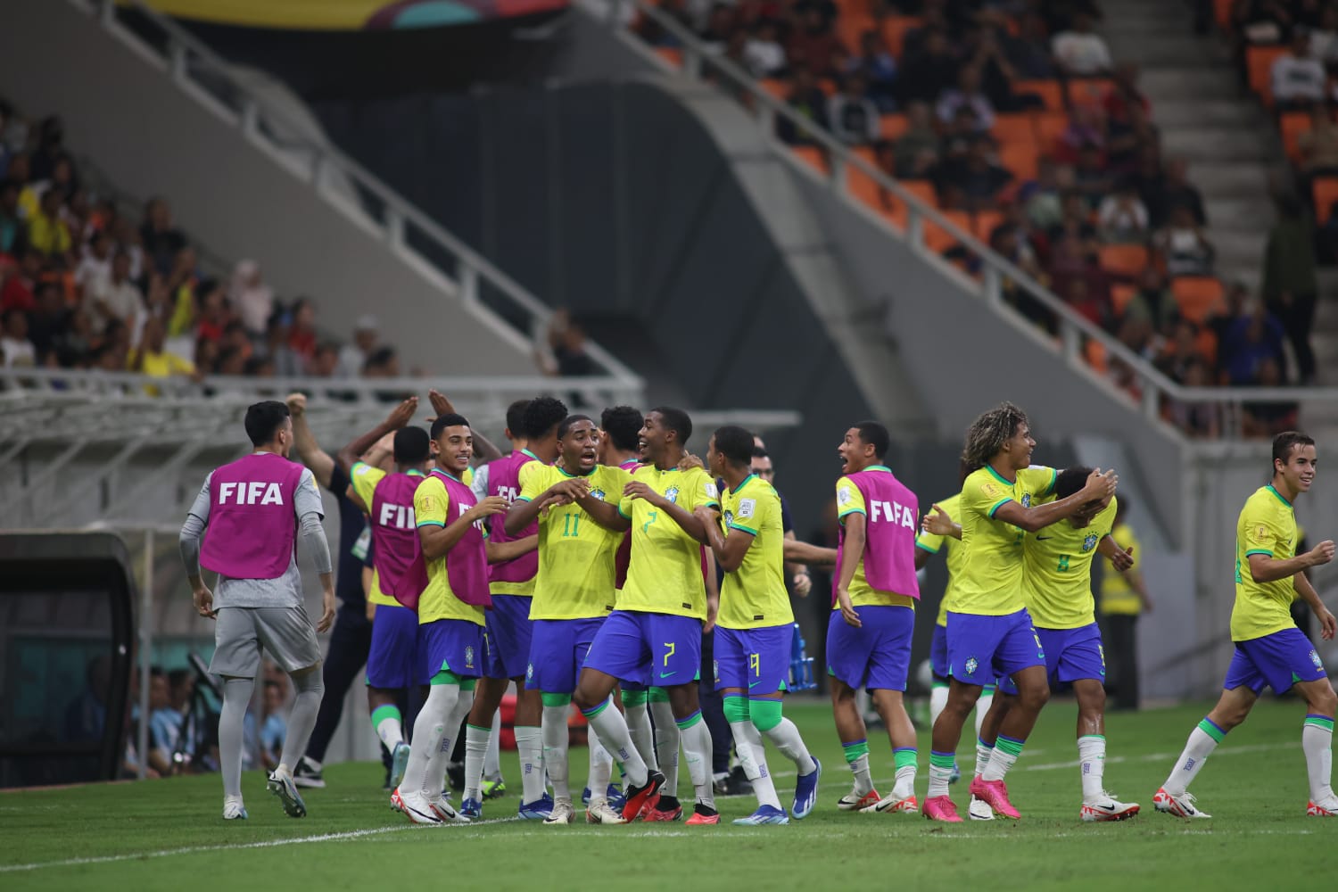 Skuad Brasil melaju ke babak 16 Besar. (Foto: Doc. LOC WCU17/BRY)