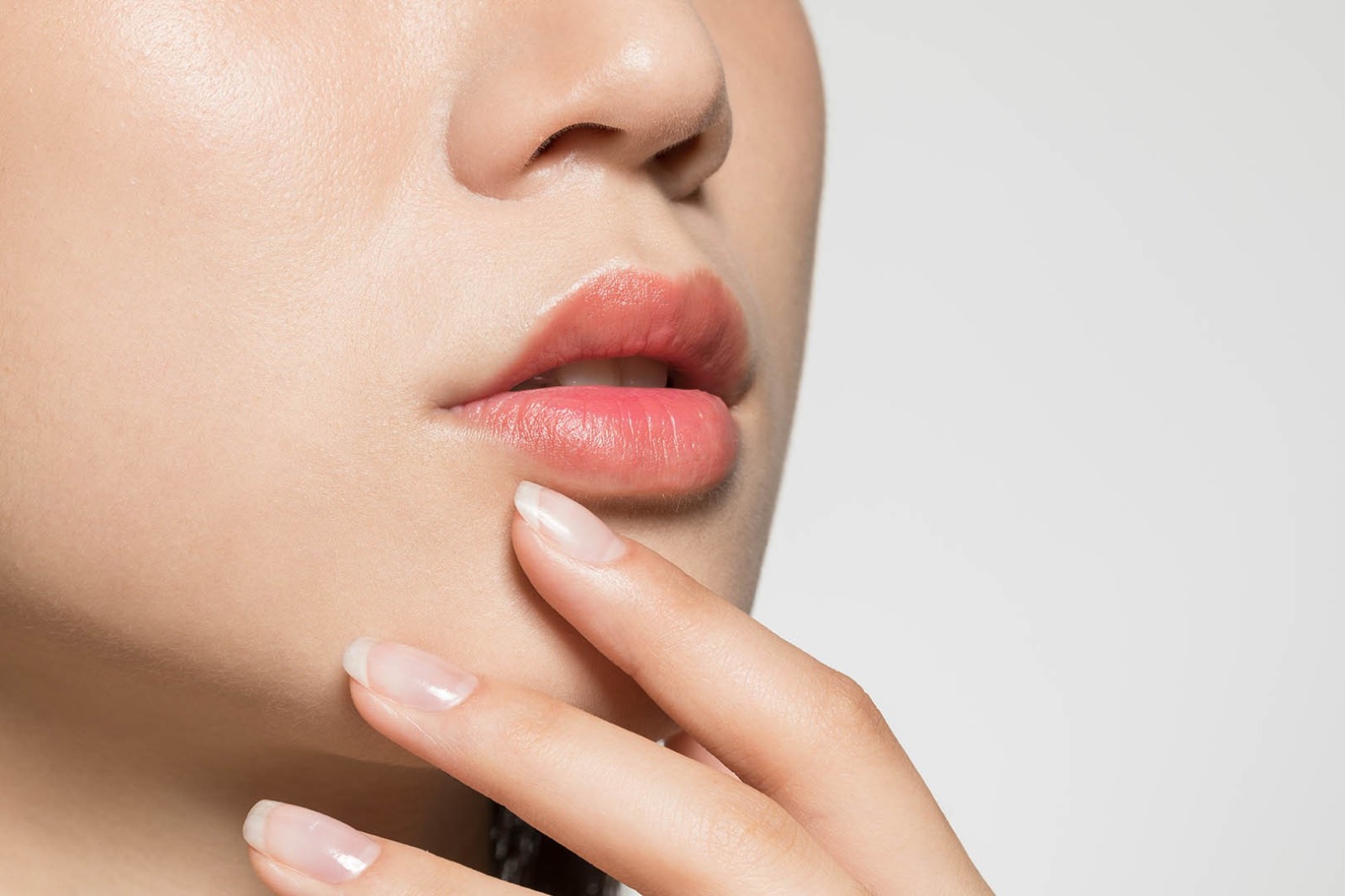 Foto: Ilustrasi bibir sehat dan lembut. (pexels/SHVETS)