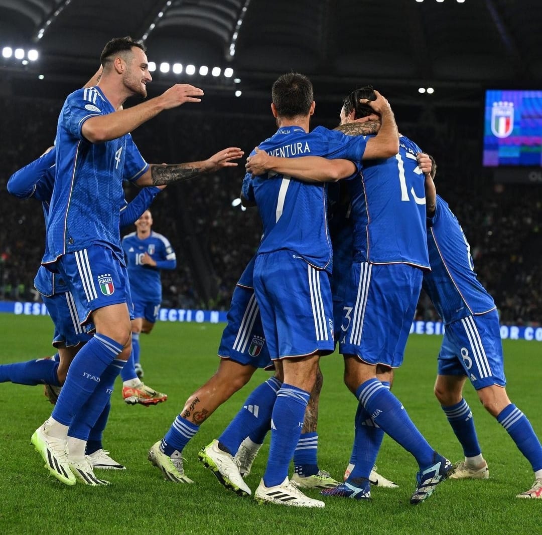 selebrasi pemain Italia setelah tumbangkan Makedonia Utara 5-2 (IG azzurri)