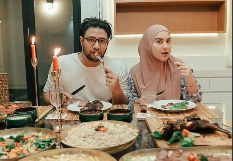 Momen kebersamaan Irish Bella dan Ammar Zoni. (Instagram/@irishbella.amarzoni)