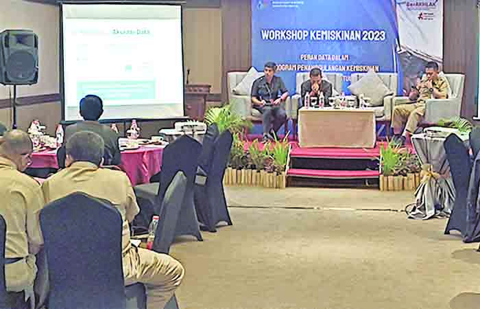 FOKUS: Kegiatan Workshop Kemiskinan 2023 dengan tema &ldquo;Peran Data dalam Program Penanggulangan Kemiskinan di Kabupaten Bantul&rdquo; di Banguntapan, Bantul kemarin (20/11).