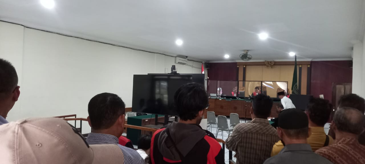 suasana ruang sidang di PN Jogja Selasa siang (21/11/2023) : Khairul Ma