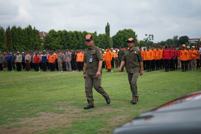 Badan Penanggulangan Bencana Daerah (BPBD) DIJ menggelar apel kesiapsiagaan di Lapangan Kenari Selasa (21/11) - Dokumentasi BPBD DIJ