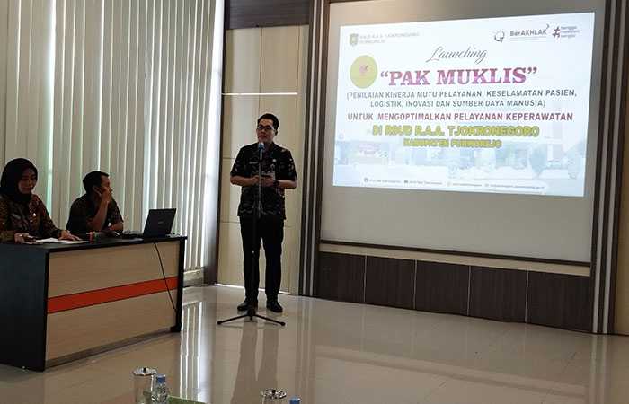 INOVASI: Peluncuran aplikasi Pak Muklis di RSUD RAA Tjokronegoro Purworejo, Selasa (21/11). Aplikasi ini dalam rangka meningkatkan pelayanan keperawatan.JIHAN ARON VAHERA/RADAR JOGJA