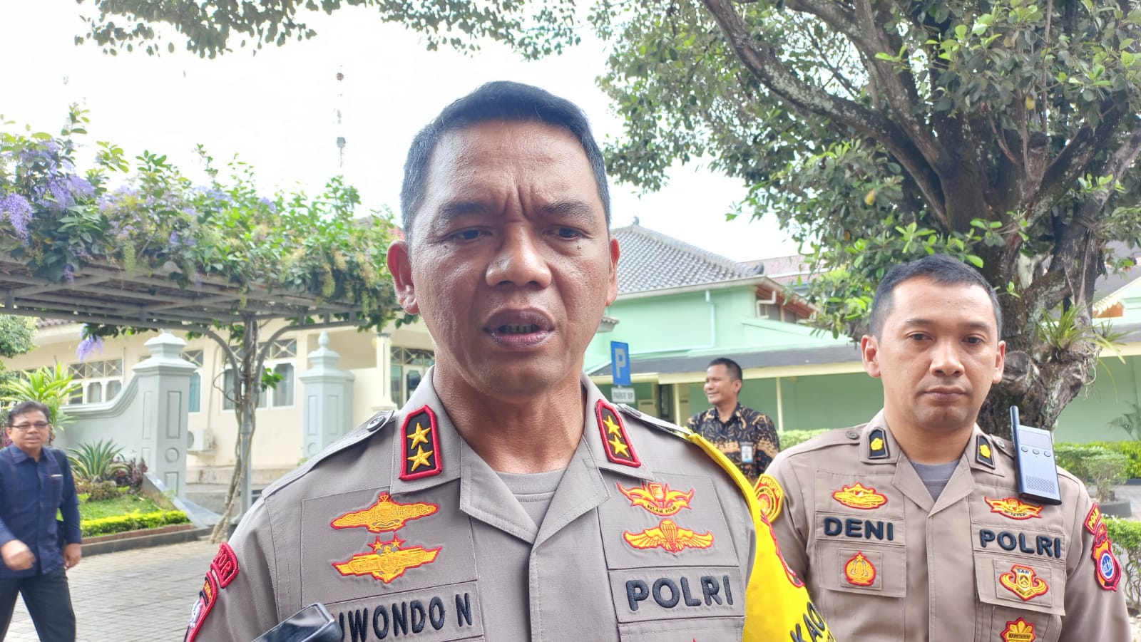 ANTISIPASI: Kapolda DIY Irjen Pol Suwondo Nainggolan di Kompleks Kepatihan Rabu (22/11). (Winda Atika Ira P/Radar Jogja)