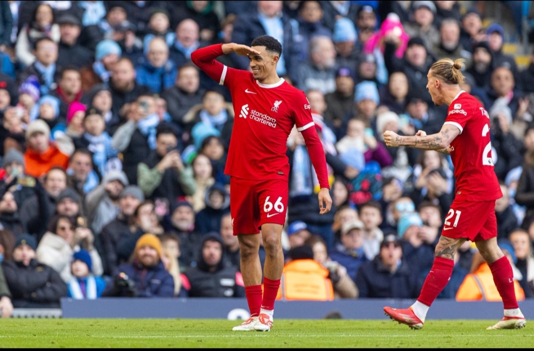 Trent Alexander-Arnold bawa Liverpool imbangi Manchester City di Etihad Stadium (doc: The Redmen TV)