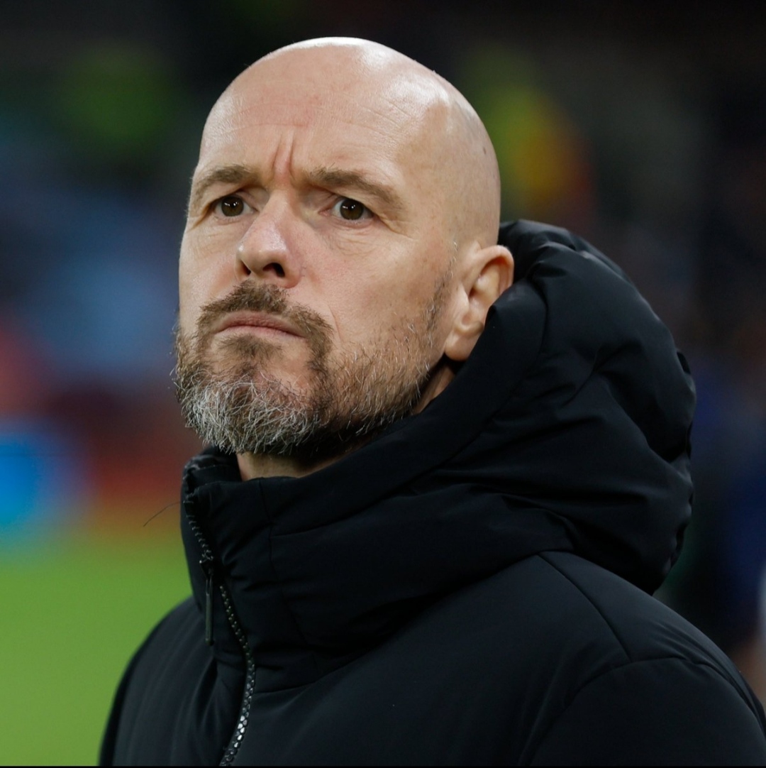 Pelatih Manchester United, Erik ten Hag mengatakan absennya Marcus Rasford merupakan masalah internal