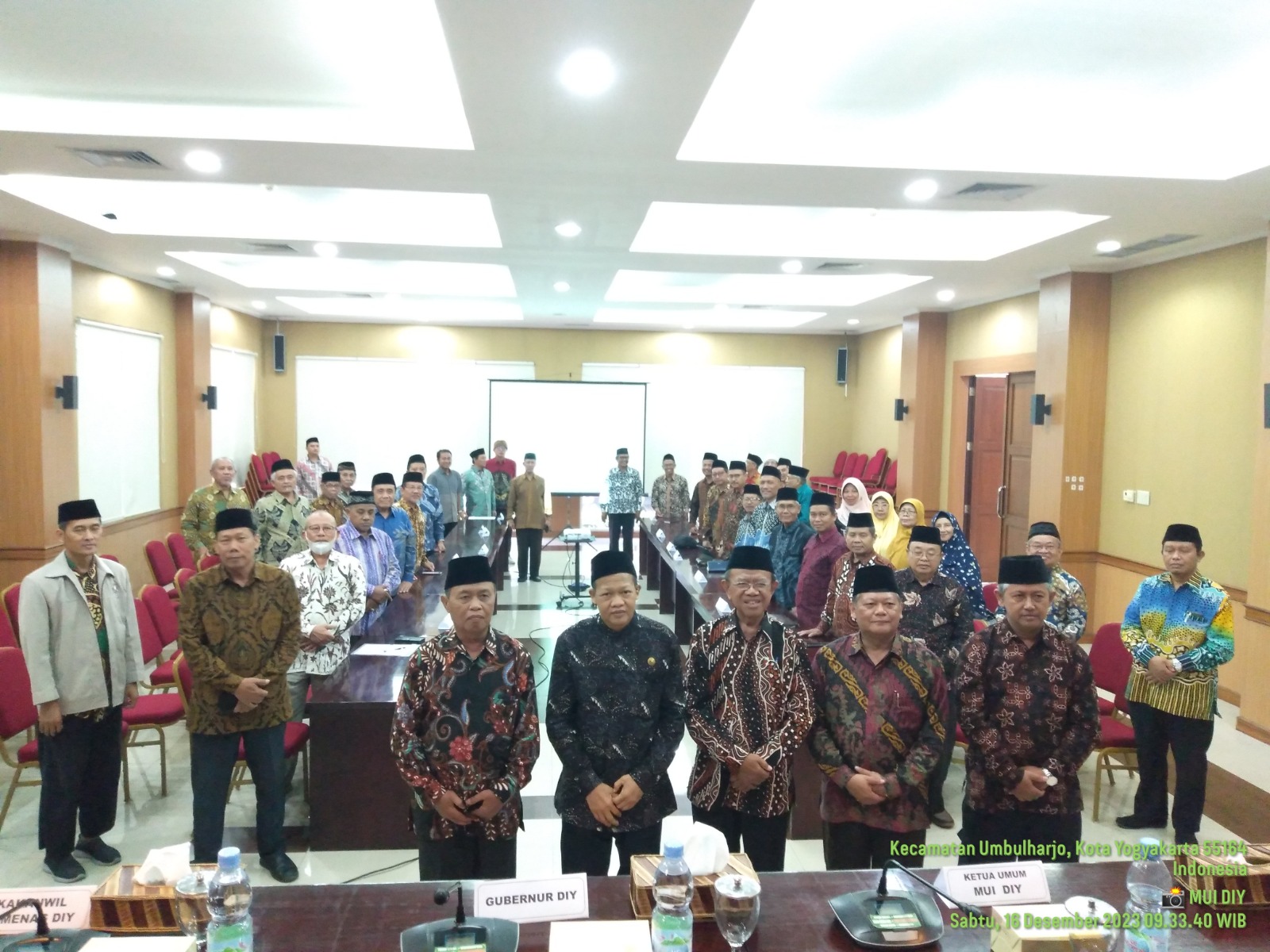 Rapat Kerja Daerah II 2023 MUI DIY di Gedung  DPD RI di Jalan Kusumanegara, Sabtu (16/12/2023).