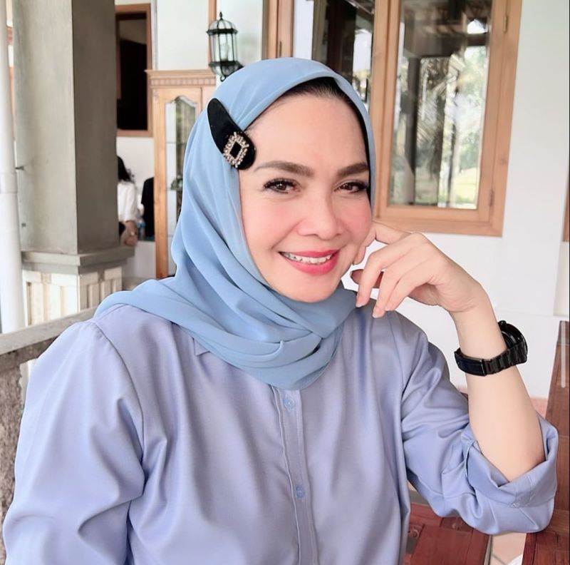 Sosok aktris Rieta Amalia. (Instagram/@rietaamalia)