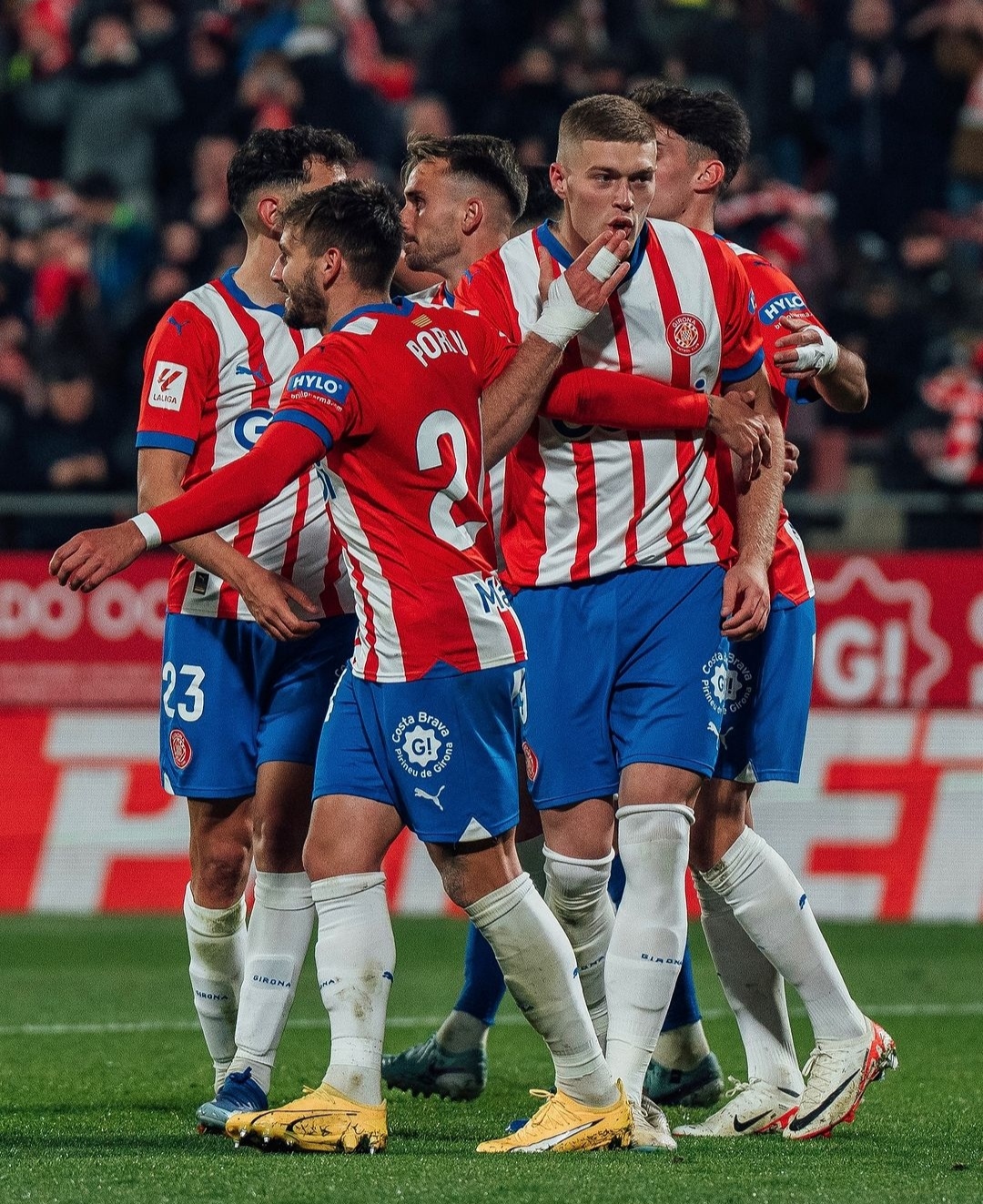Girona rebut puncak klasemen LaLiga usai habisi Deportivo Alaves 3-0 (ig gironafc)